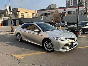 Toyota: Toyota Camry: 2018 г., 2.5 л, Автомат, Бензин, Седан — 5