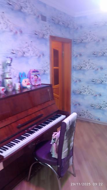 Qonaq otağı dəstləri: Masa və oturacaqlar — 10