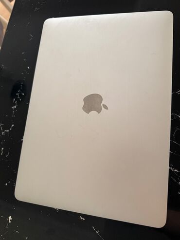 apple 8: İşlənmiş Apple MacBook, 13.3 ", Intel Core i5, 256 GB