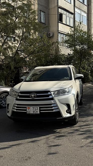 sequoia 2010: Toyota Highlander: 2019 г., 3.5 л, Автомат, Бензин, Кроссовер — 2