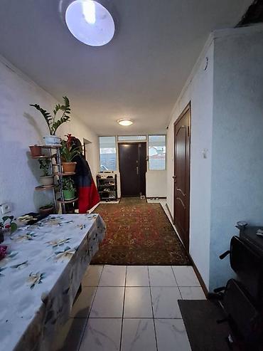 Продажа коттеджей и домов: 🏡 Продаётся дом в г. Бишкек, Первомайский р-н (Киркомстром) 📐 94 м² | — 3