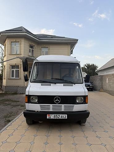 автобус кузов: Mercedes-Benz T1: 1990 г., 2.3 л, Механика, Дизель, Фургон — 3