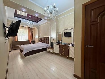 моя: 3 комнаты, 130 м², Ала-Арча ТРЦ Элитка, 1 этаж, Старый ремонт — 5