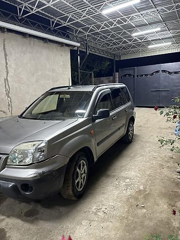 4х4 машина: Nissan X-Trail: 2003 г., 2.2 л, Механика, Дизель, Кроссовер — 2