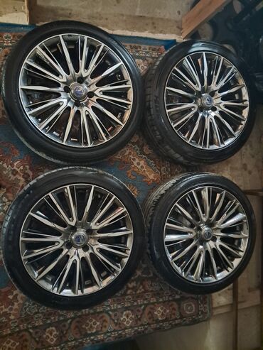 14 diskler: Disk təkər Lider 215 / R 17, 5 Boltlu