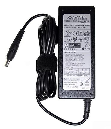 Noutbuk "Samsung" adapteriLaptop POWER ADAPTER SAMSUNG 19V 3,16A