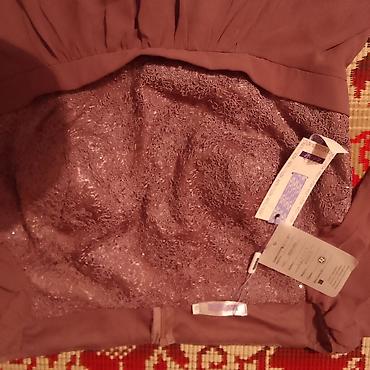 Вечерние платья: Элегантные женские платья (2 шт.) 1) Бордовое кружевное платье: - — 11