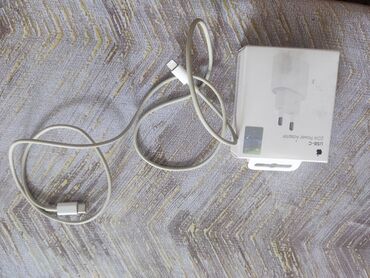 Adapterlər: Adapter Apple, 20 Vt, İşlənmiş