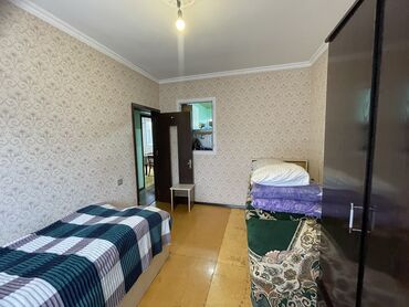 Həyət evləri və villaların satışı: 3 otaqlı, 70 kv. m, Orta təmir — 11