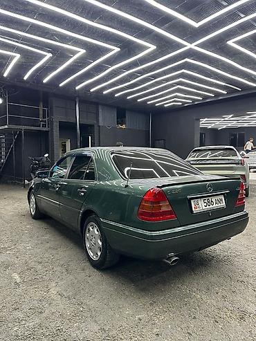 sprinter bazar: Mercedes-Benz : 1993 г., 1.8 л, Механика, Бензин, Седан — 3