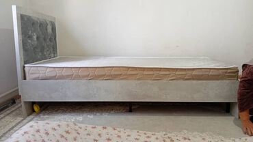 двуспальная кровать с ящиками: Односпальная кровать с матрасом. - Размер спального места