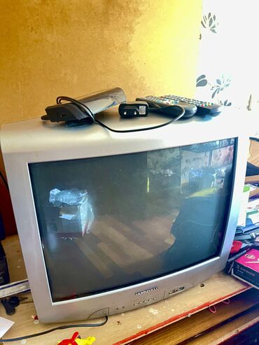телевизор konka цена: Продается телевизор 
Цена 1000с