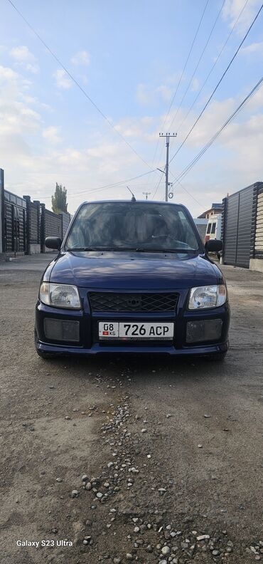 дай хацу куоре: Daihatsu Cuore: 2000 г., 1 л, Механика, Бензин, Купе