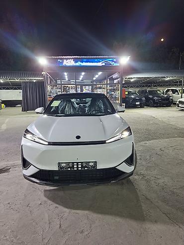 Электр транспорту: Dongfeng L7 2026год Электромобиль кроссовер (белый кузов, чёрная — 3