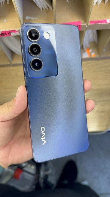 озгон телефон: Vivo Y100, Колдонулган, 256 ГБ