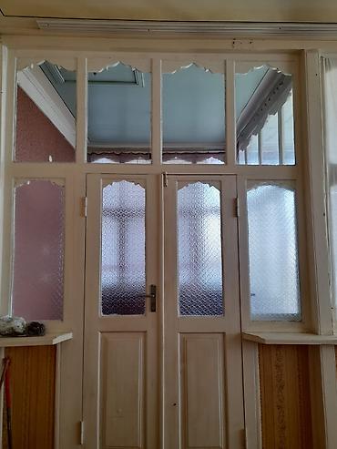 Продажа домов: Köhnə üslubda, həyətyanı sahəsi olan təkmərtəbəli ev - Giriş: ağ — 2