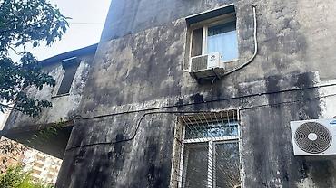 55 yas is ilanlari: Bakı, Yasamal, 3 otaqlı, Köhnə tikili, m. Elmlər Akademiyası, 73 kv. m — 4