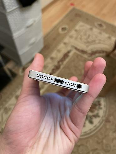 Apple iPhone: IPhone 5s, Gümüşü, Barmaq izi — 8