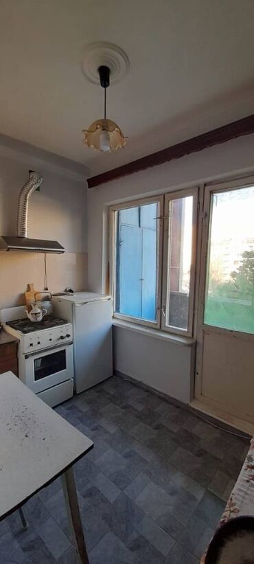 Köhnə tikili: Bakı, 3 otaqlı, Köhnə tikili, m. Həzi Aslanov, 90 kv. m — 12