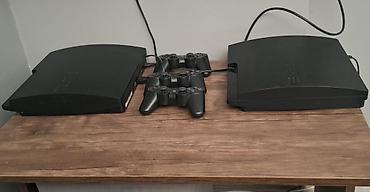 islənmis playstation: PlayStation 3 Slim (PS3) - 2 ədəd PS3 Slim konsolu - - Şarj üçün — 1