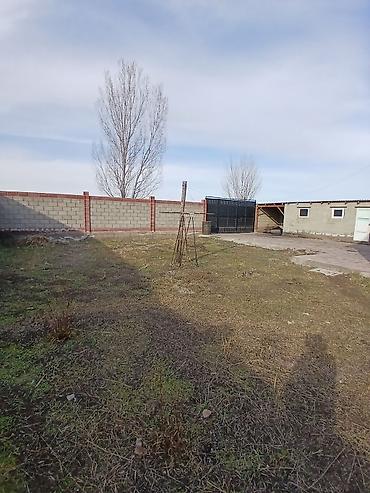 Продажа коттеджей и домов: Продаётся 5комнатный, уютный,просторный монсардныйкирпичный дом.Дом — 1