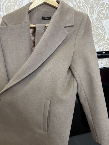 Пальто: Пальто, Классика, Кашемир, Длинная модель, С поясом, Двубортная модель, С утеплителем, XL — 8