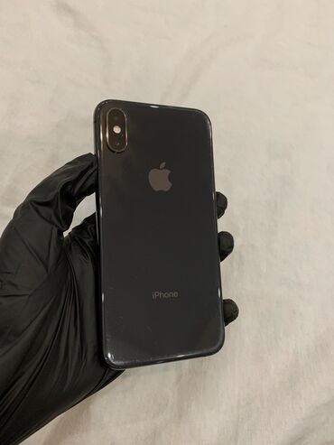 Apple iPhone: IPhone Xs, Б/у, 64 ГБ, Черный, Чехол, 78 %