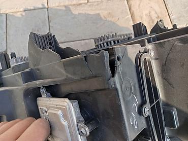 Передние фары: Передняя левая фара BMW Оригинал — 8