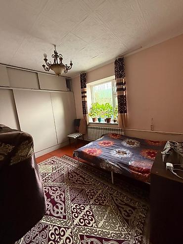 Продажа коттеджей и домов: 🏡 Продаётся участок с домом в Эркин-Тоо2 📍 Тихий и перспективный — 9