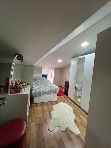 Köhnə tikili: Xırdalan, 3 otaqlı, Köhnə tikili, 111 kv. m — 4