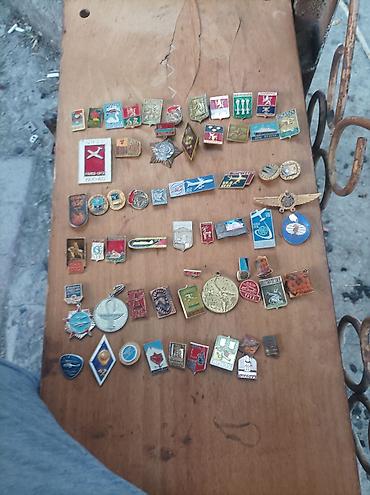 Sovet dövrünə aid nişan və medal kolleksiyası - Müxtəlif şəhər və
