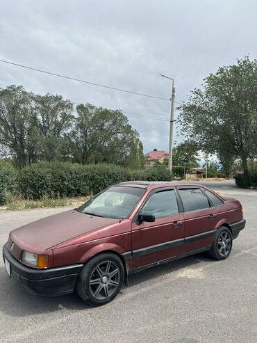 диск на gx: Volkswagen Passat: 1991 г., 1.8 л, Механика, Газ, Седан
