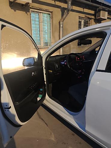 Kia: Kia Morning: 2019 г., 1 л, Автомат, Газ, Хэтчбэк — 12