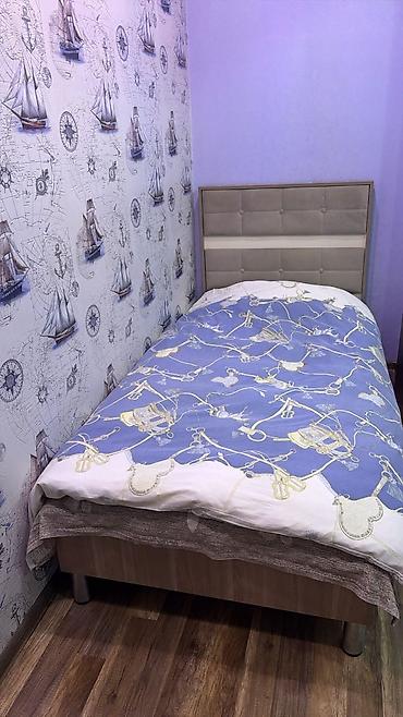 Çarpayı 80azn. Matras var. Unvan Nerimanov. *N17