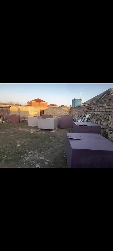 Baklar və çənlər: Bak, Metal, Ödənişli çatdırılma — 3