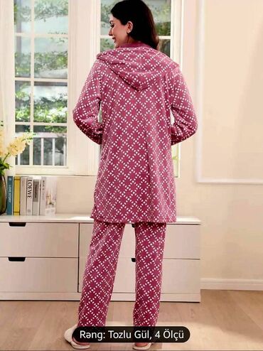 Ev geyimləri, pijamalar: Luks plüş 3-lü və 2-li pijamalar hər ölçüdə. Satış evdən məhdud -da lalafo.az — 3 Ev geyimləri, pijamalar: Luks plüş 3-lü və 2-li pijamalar hər ölçüdə. Satış evdən məhdud — 3