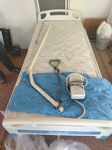 mebel dunyasi: Xəstə yatağı. Tam yeni, istirfadə olunmayıb. Üzərində hava yastığı