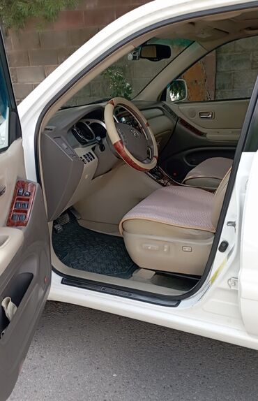 самая деловая машина: Toyota Highlander: 2005 г., 3.3 л, Автомат, Бензин, Кроссовер