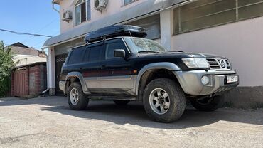 камера на урал: Полноразмерный внедорожник Nissan Patrol Y61 с внедорожными шинами