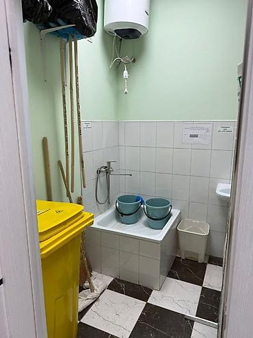 Продажа другой коммерческой недвижимости: СРОЧНО ‼️‼️ ПРОДАЁТСЯ КОММЕРЧЕСКОЕ ПОМЕЩЕНИЕ ПО ПЕРВОЙ ЛИНИИ 📍Адрес at lalafo.kg — 12 Продажа другой коммерческой недвижимости: СРОЧНО ‼️‼️ ПРОДАЁТСЯ КОММЕРЧЕСКОЕ ПОМЕЩЕНИЕ ПО ПЕРВОЙ ЛИНИИ 📍Адрес — 12