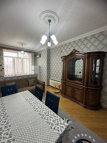Qonaq otağı dəstləri: Masa və oturacaqlar — 2