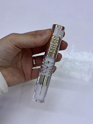 филлеры для губ: Блеск для губ Maybelline Lifter Gloss “Sky High” (прозрачный) - — 1