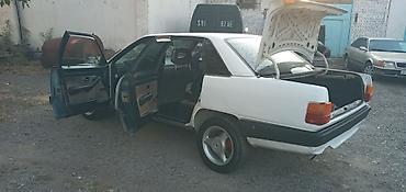 авто с4: Audi 100: 1987 г., 2 л, Механика, Бензин, Седан — 9