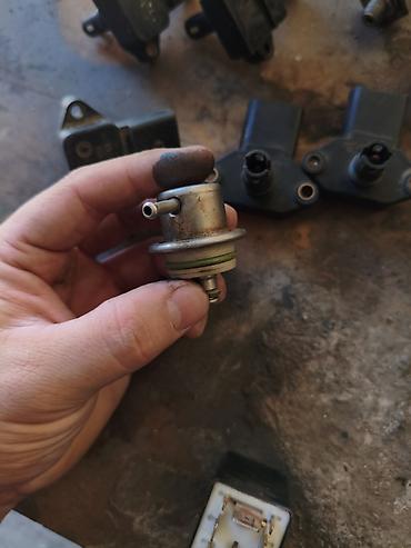 Форсунки: Форсунка Volkswagen 2000 г. at lalafo.kg — 12 Форсунки: Форсунка Volkswagen 2000 г. — 12