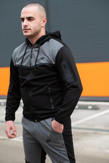 Trenerke: Cena 4400 din
Veličina S, M, L, XL, 2XL
ACG KVALITETAN PAMUK ELASTIN — 24