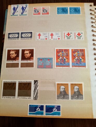 Numizmatika i filatelija: Album velikog formata sa više od 1000 maraka i nekoliko blokova — 19