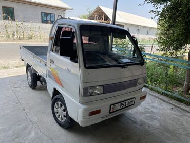купить грузовой автомобиль с манипулятором бу: Daewoo Лабо: 2014 г., 0.8 л, Механика, Газ, Пикап