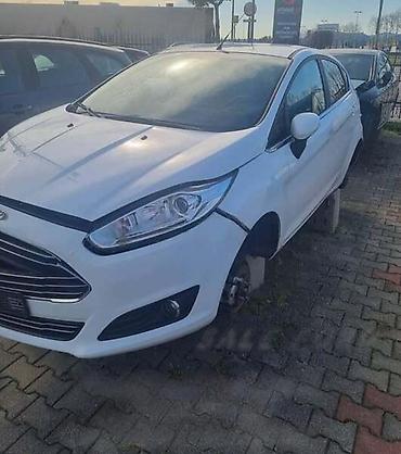 auto otpad vrsac: KRILA RESTAJLING ZA FORD FIESTA OD 2003. DO 2007. GOD. | FORD velika — 9