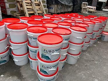 Штукатурка, шпаклевка: Шпаклёвка — идеальная основа для ровных стен! Для выравнивания стен и — 12