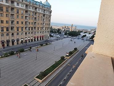 kirayə otaqlar: Sumqayıtda bulvar 2 də 4 otaqlı mənzil(3 yataq otaqı,zal,mətbəx,2 — 2